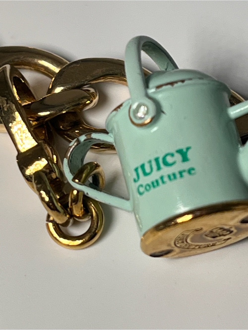 Juicy Couture Gold Tone Link Bracelet Removeable Green Watering Can Charm 7" - Picture 5 of 9